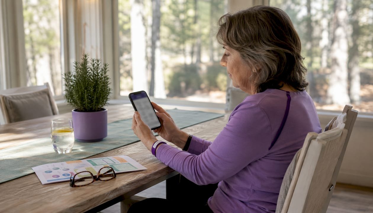 Patient scheduling HBOT sessions on smartphone